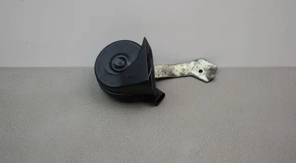 Mercedes-Benz B W246 W242 Horn signal A0065428620