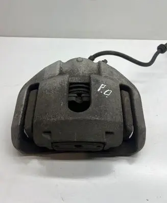 BMW 5 E60 E61 Front brake caliper R3237