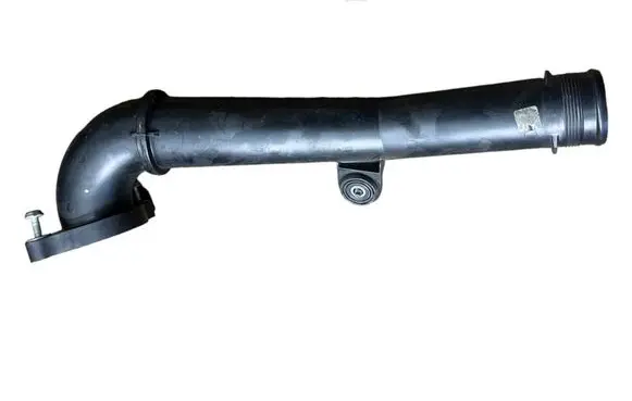 Volkswagen Golf VII Intercooler hose/pipe 04L145770H