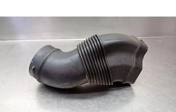 Volvo XC70 Air intake hose/pipe 31202013