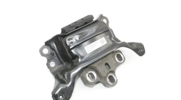 Skoda Superb B8 (3V) Engine mount bracket 5Q0199555AD