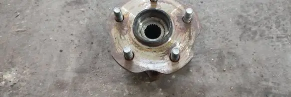 Toyota Highlander XU70 Rear wheel hub