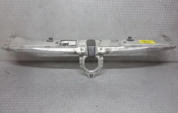 Mercedes-Benz E W210 Top upper radiator support slam panel