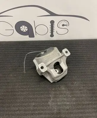 Porsche Macan (95B) Engine mount bracket 8R0199381