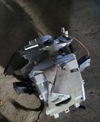 Interior heater climate box assembly