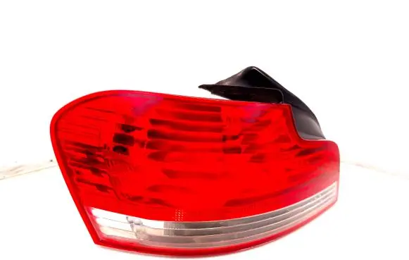BMW 1 E82 E88 Rear/tail lights 6924519 0003983 2VP00961501