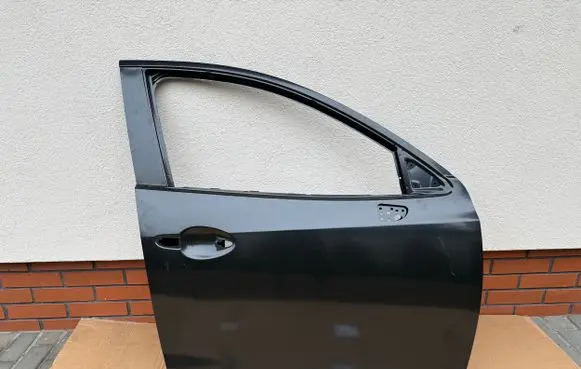 Mazda Demio Front door D09L58010 S5267