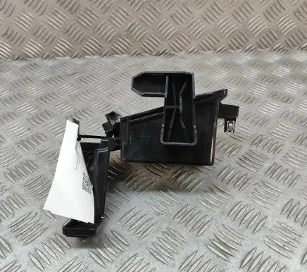BMW iX Other body part 9874272
