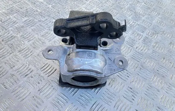 Land Rover Range Rover Evoque L551 Engine mount vacuum valve L8D2-7M121