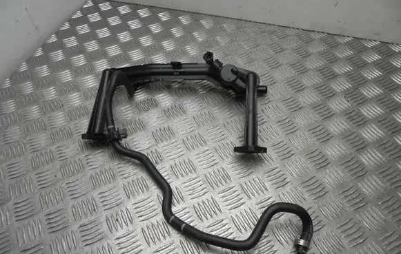 Jaguar XJ X351 Engine coolant pipe/hose DX2318N348AE VD20099