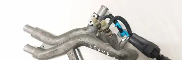 Lexus IS 220D-250-350 Engine coolant pipe/hose