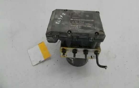 Skoda Octavia Mk1 (1U) ABS Pump 1J0907379D
