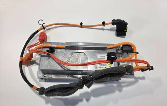 Volvo V60 Wireless charging module 31394702 132254100095 2571400