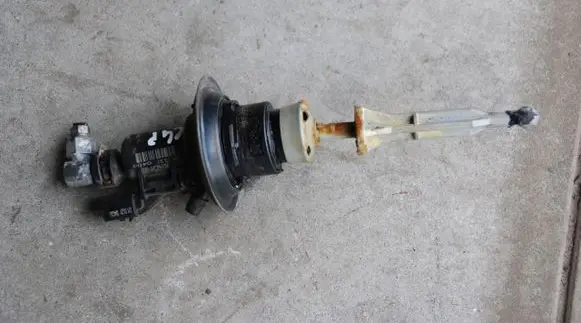 Peugeot 308 Clutch slave cylinder 