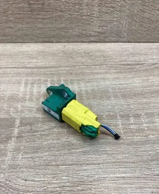 Volkswagen PASSAT B6 Airbag deployment crash/impact sensor 3C0909606