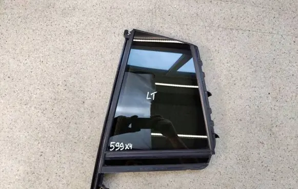 BMW X4 G02 Rear door window glass