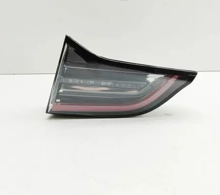 Tesla Model 3 Tailgate rear/tail lights 107740100F