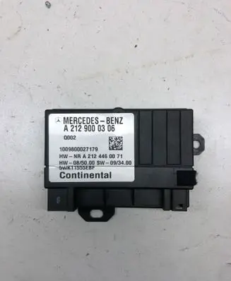 Mercedes-Benz C W204 Fuel injection pump control unit/module A2129000306 5WK11555EBF A2124460071