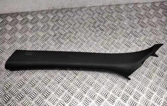 BMW X5 E70 (A) pillar trim 7129749