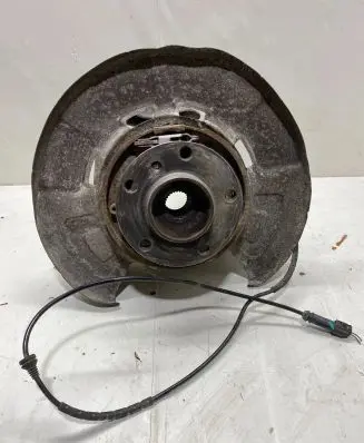 BMW X5 E70 Rear wheel hub