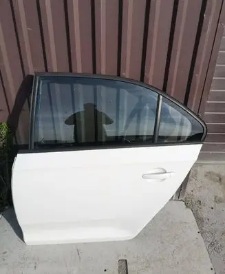 Seat Toledo IV (NH) Rear door