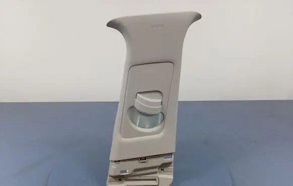 Other sill/pillar trim element