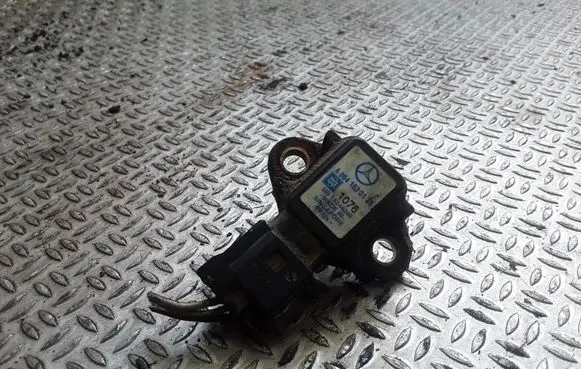 Mercedes-Benz Sprinter W901 W902 W903 W904 Air pressure sensor A0041533128