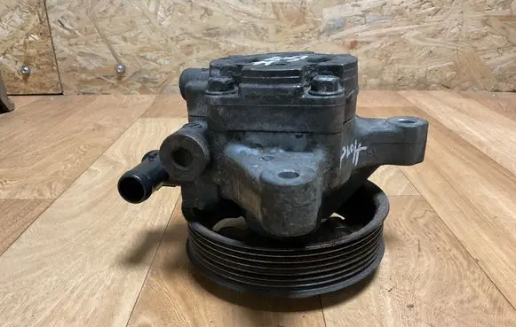 Honda Accord Power steering pump SCF1B