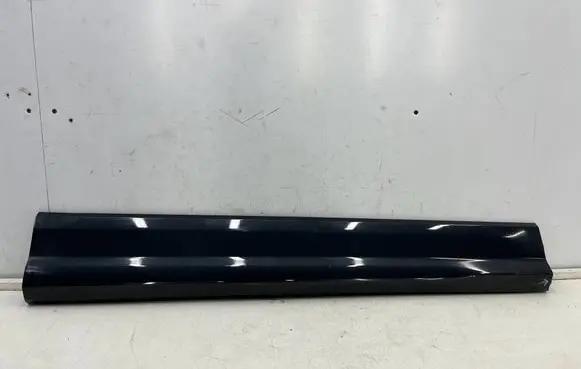 Front door trim (molding)