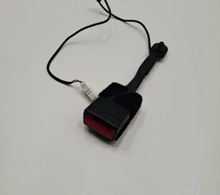 Mini One - Cooper F56 F55 Front seatbelt buckle 7313299