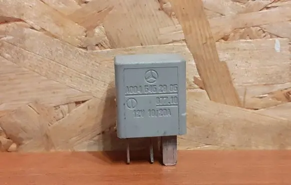 Mercedes-Benz Vito Viano W639 Other relay A0045452905