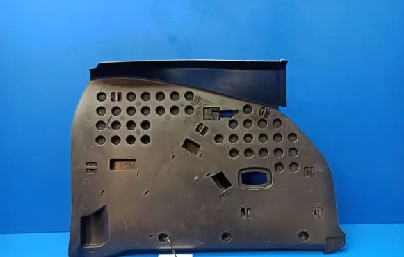 Dashboard lower bottom trim panel