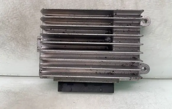 Audi TT TTS Mk2 Sound amplifier 15340461