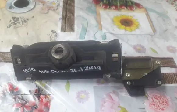Peugeot 406 Tailgate/trunk/boot lock/catch/latch