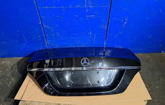 Mercedes-Benz CLS C218 X218 Tailgate/trunk/boot lid
