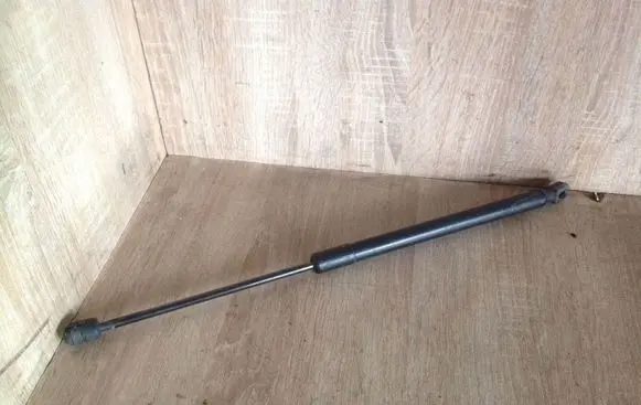 Audi A6 S6 C6 4F Tailgate/trunk strut/damper 4F9827552