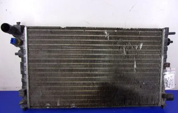Peugeot 106 Coolant radiator