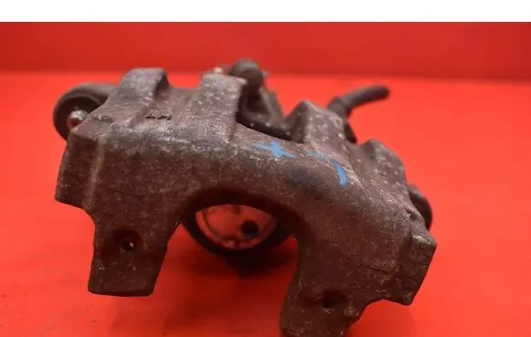 Opel Vectra C Rear brake caliper