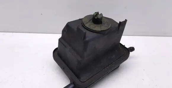Skoda Octavia Mk1 (1U) Power steering fluid tank/reservoir 1J0422371B