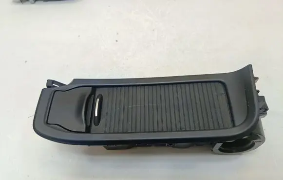 Honda Civic IX Cup holder front GN62000970