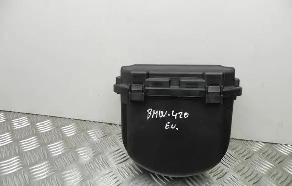 BMW 4 F32 F33 Fuse box set 9224872 VD11897