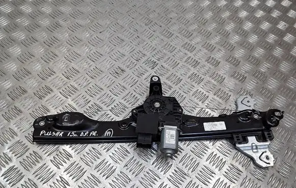 Nissan Pulsar Rear door window regulator with motor 807003ZL0A