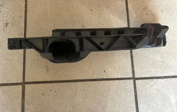 Volkswagen Golf V Front bumper mounting bracket 1K0807890A