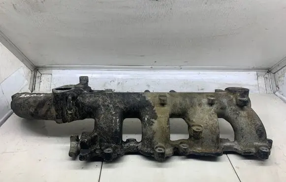 Nissan X-Trail T30 Intake manifold NL0789