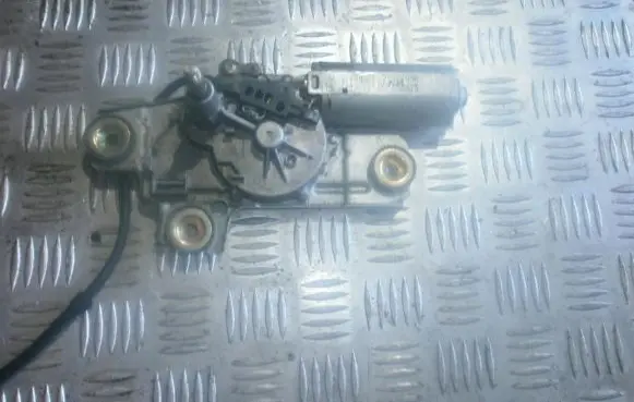 Ford Mondeo MK II Rear window wiper motor