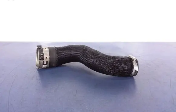 Cadillac CTS Air intake hose/pipe 23457722