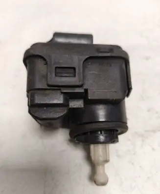 Audi A3 S3 8L Headlight level adjustment motor 8L0941295