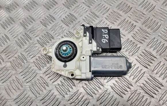 Volkswagen PASSAT B6 Rear door window regulator motor 974226111 3C9959704 984065104