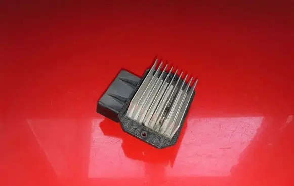 Mitsubishi Pajero Heater blower motor/fan resistor 4993002110
