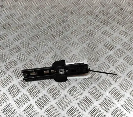 Volvo XC60 Seat belt height adjuster 32341210